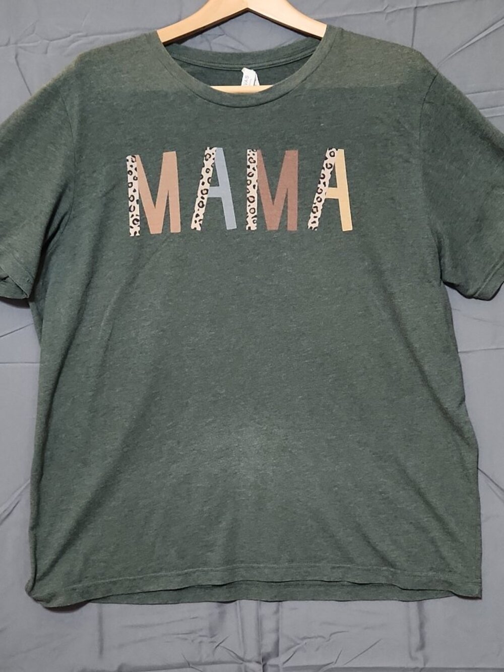 💚 Bella + Canvas “Mama” Graphic T-Shirt – Green – 2XL